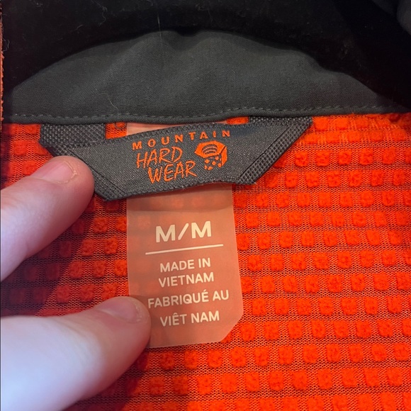 Mountain Hardwear Right Bank Jacket Mens Medium EUC Vintage Style pullover - Picture 3 of 8